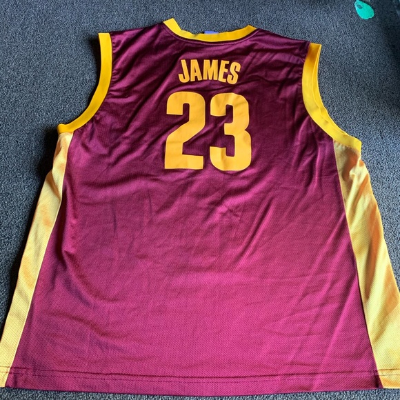 NBA Cleveland  James Jersey size XL - Picture 3 of 15
